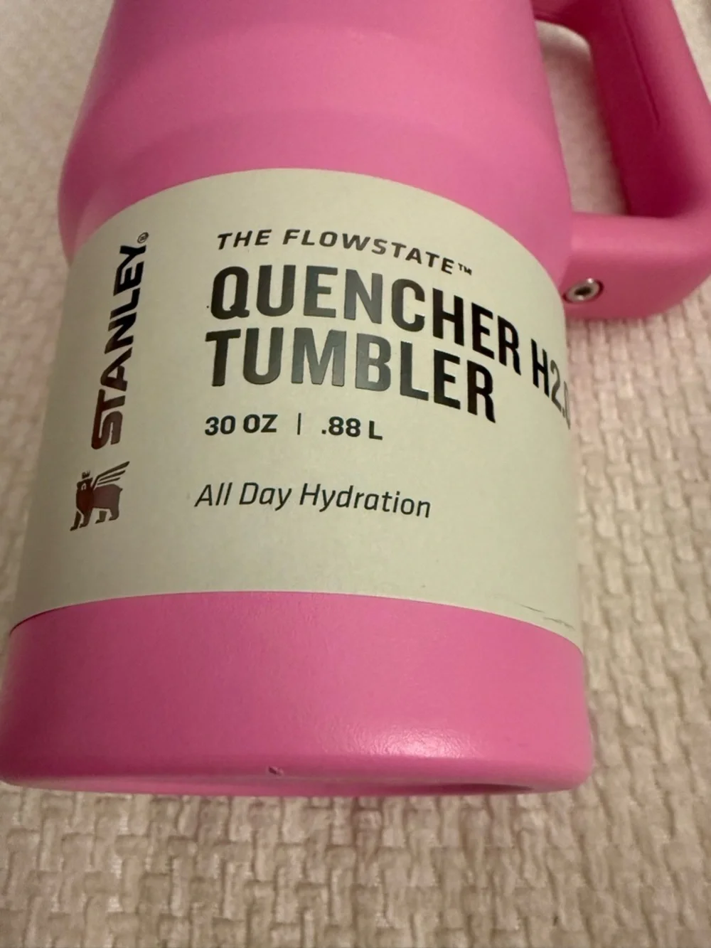 Stanley Pink Quencher H2.0 Tumbler with Handle - Picture 2 of 3